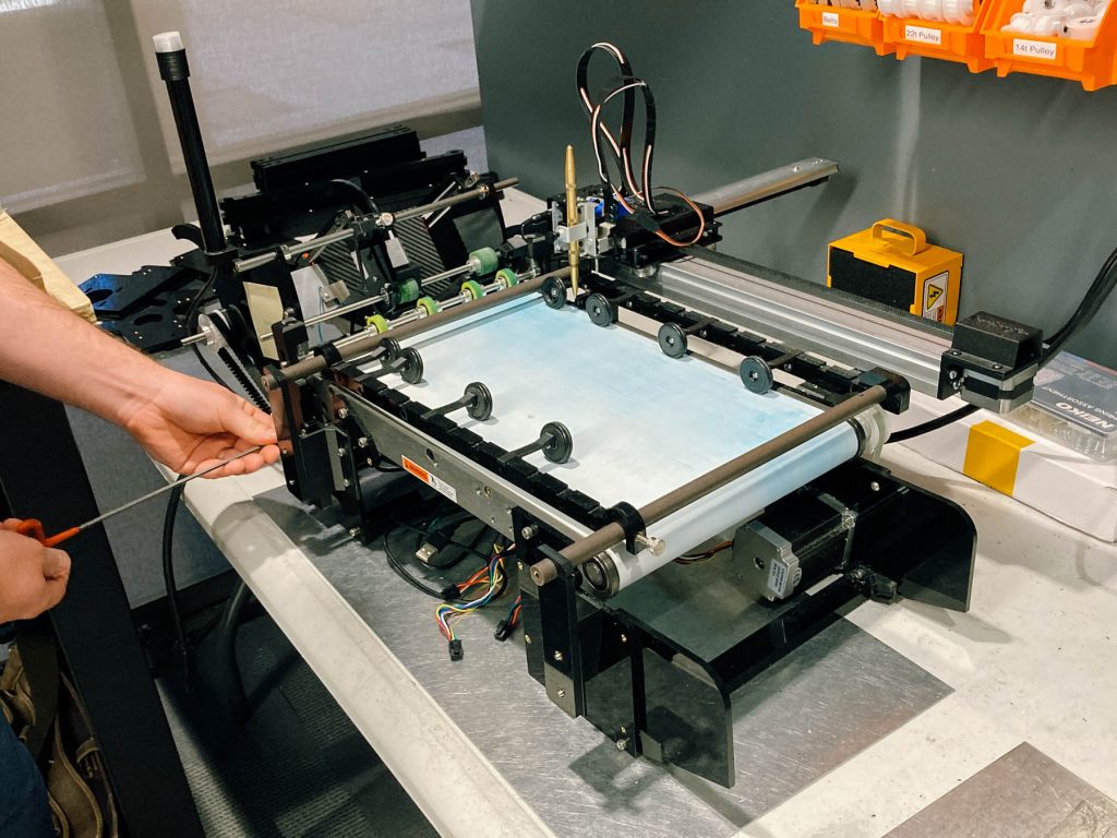 building a handwrytten robot